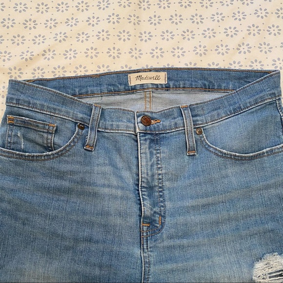 Madewell 9” High Rise Skinny Jean - Picture 2 of 9